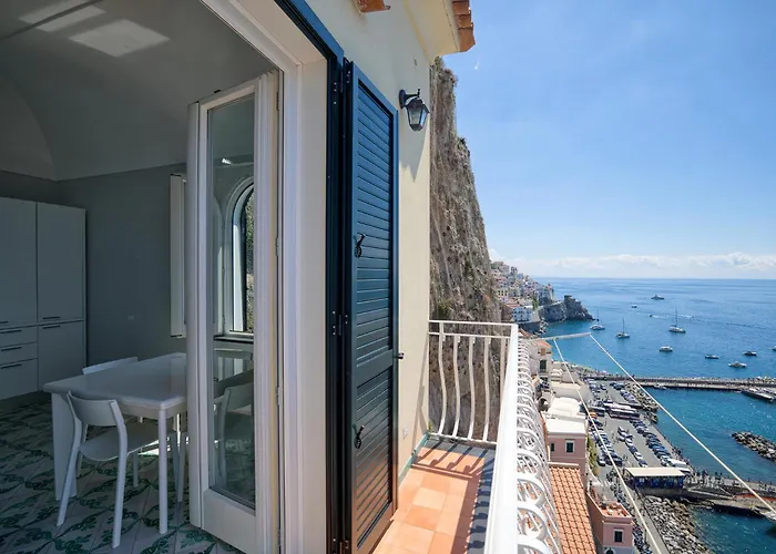 Apartman Design Sea View Accessible By 250 Steps *