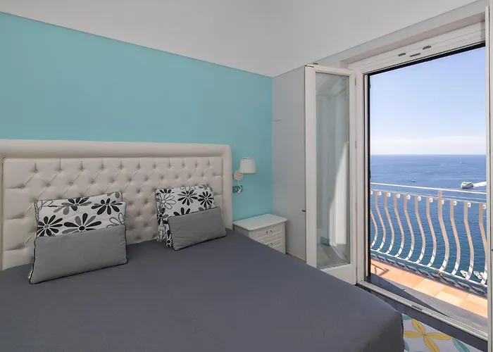 Design Sea View Accessible By 250 Steps Apartman *