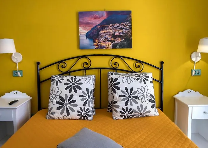 Design Sea View Accessible By 250 Steps *