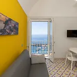Design Sea View Accessible By 250 Steps