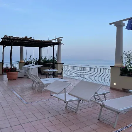 Apartment Design Sea View Accessible By 250 Steps