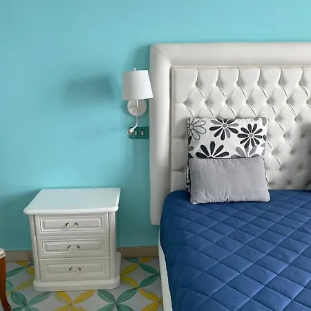 Design Sea View Accessible By 250 Steps