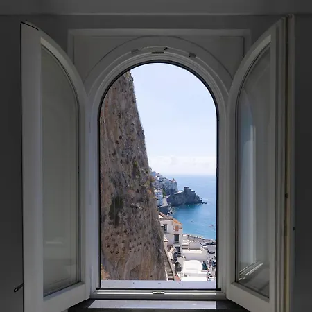 Design Sea View Accessible By 250 Steps *