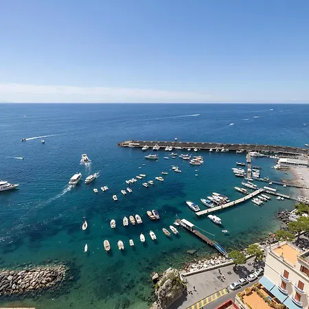 Design Sea View Accessible By 250 Steps