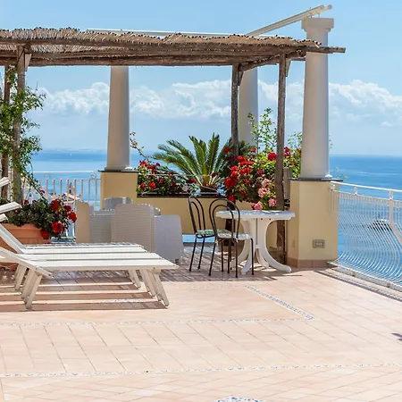 Design Sea View Accessible By 250 Steps