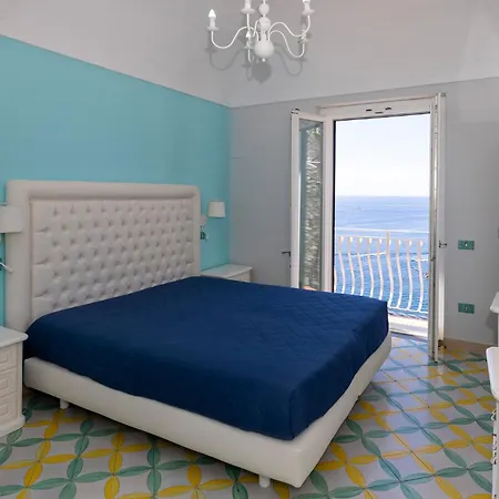 Design Sea View Accessible By 250 Steps Apartament