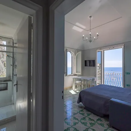 Design Sea View Accessible By 250 Steps Apartment *