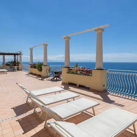 Design Sea View Accessible By 250 Steps