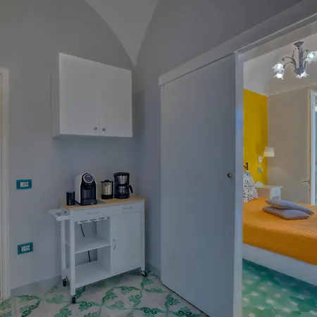 Design Sea View Accessible By 250 Steps Apartment Amalfi