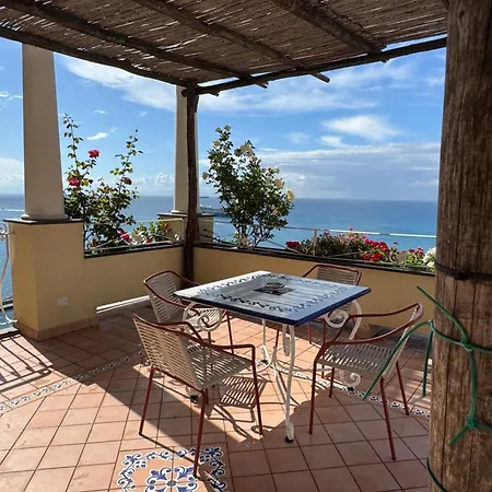 Apartament Design Sea View Accessible By 250 Steps