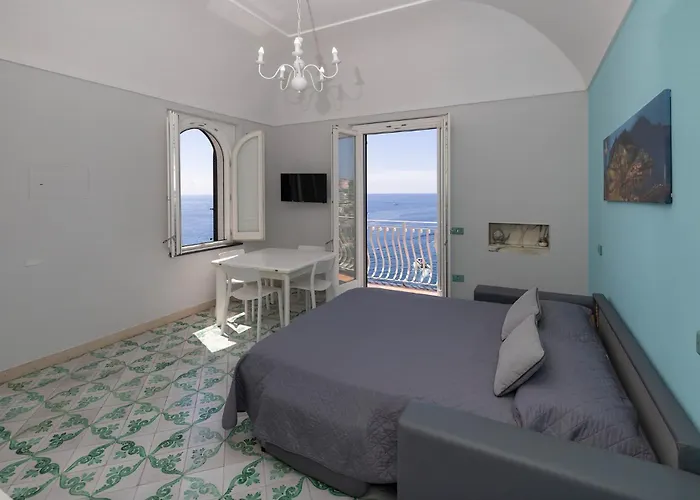 Design Sea View Accessible By 250 Steps