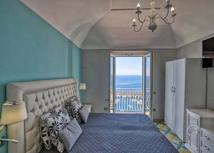 Design Sea View Accessible By 250 Steps * Amalfi