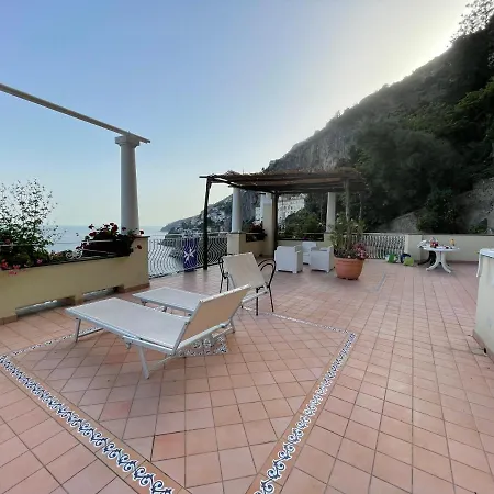 Design Sea View Accessible By 250 Steps